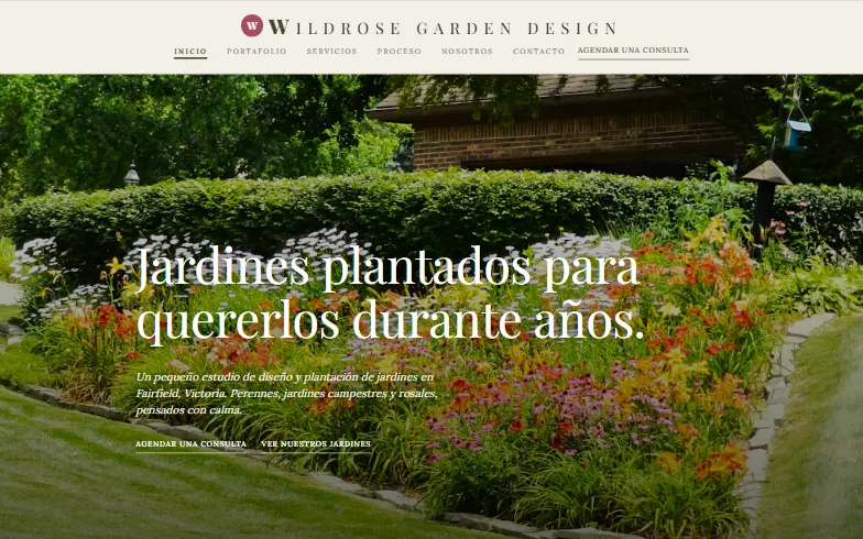 La página de inicio de la plantilla Wildrose Garden Design
